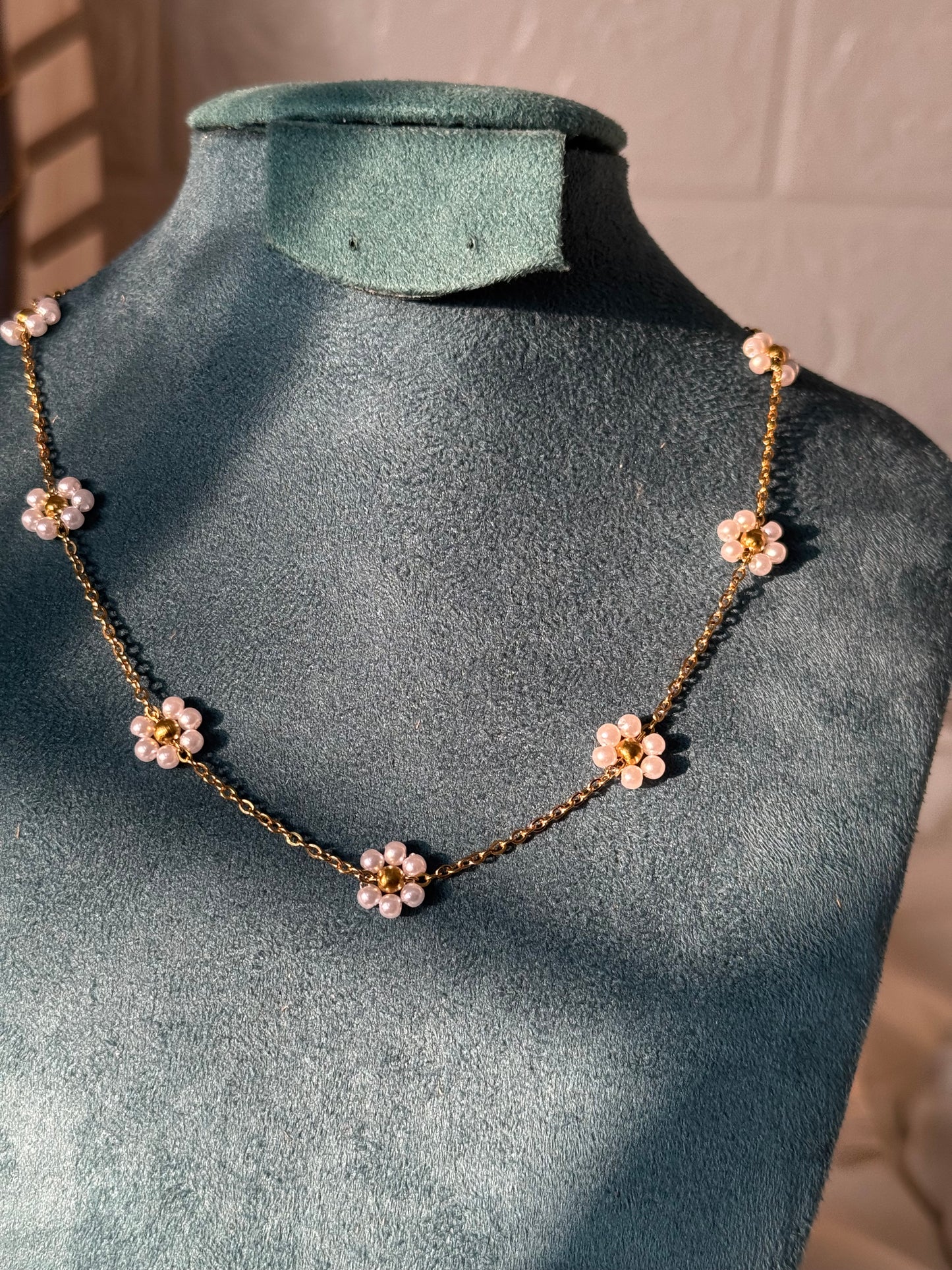 Pearl Petal Grace