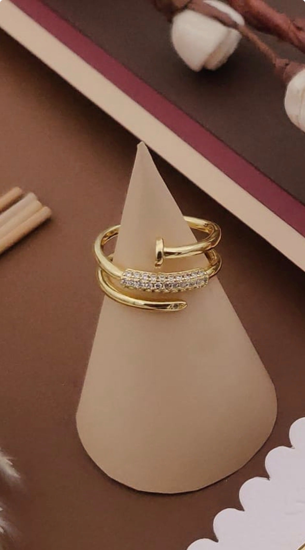 Nail Ring