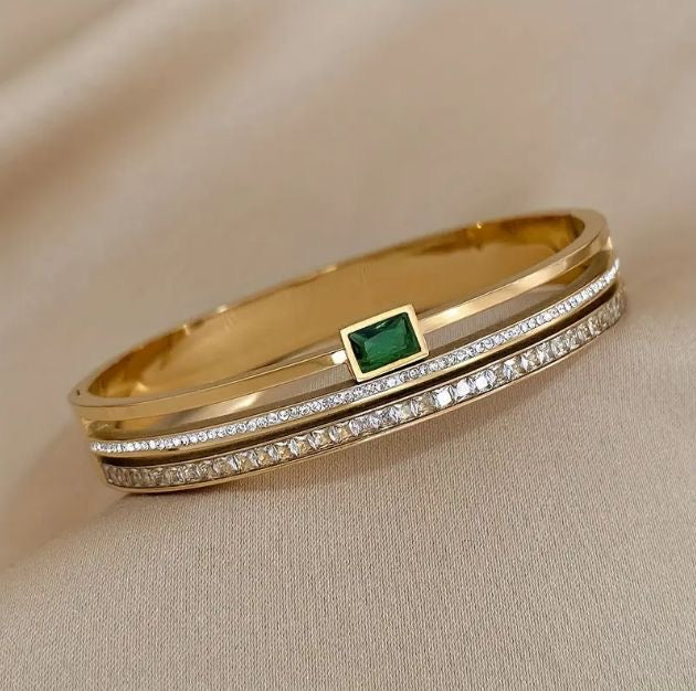 Emerald & AD Kada