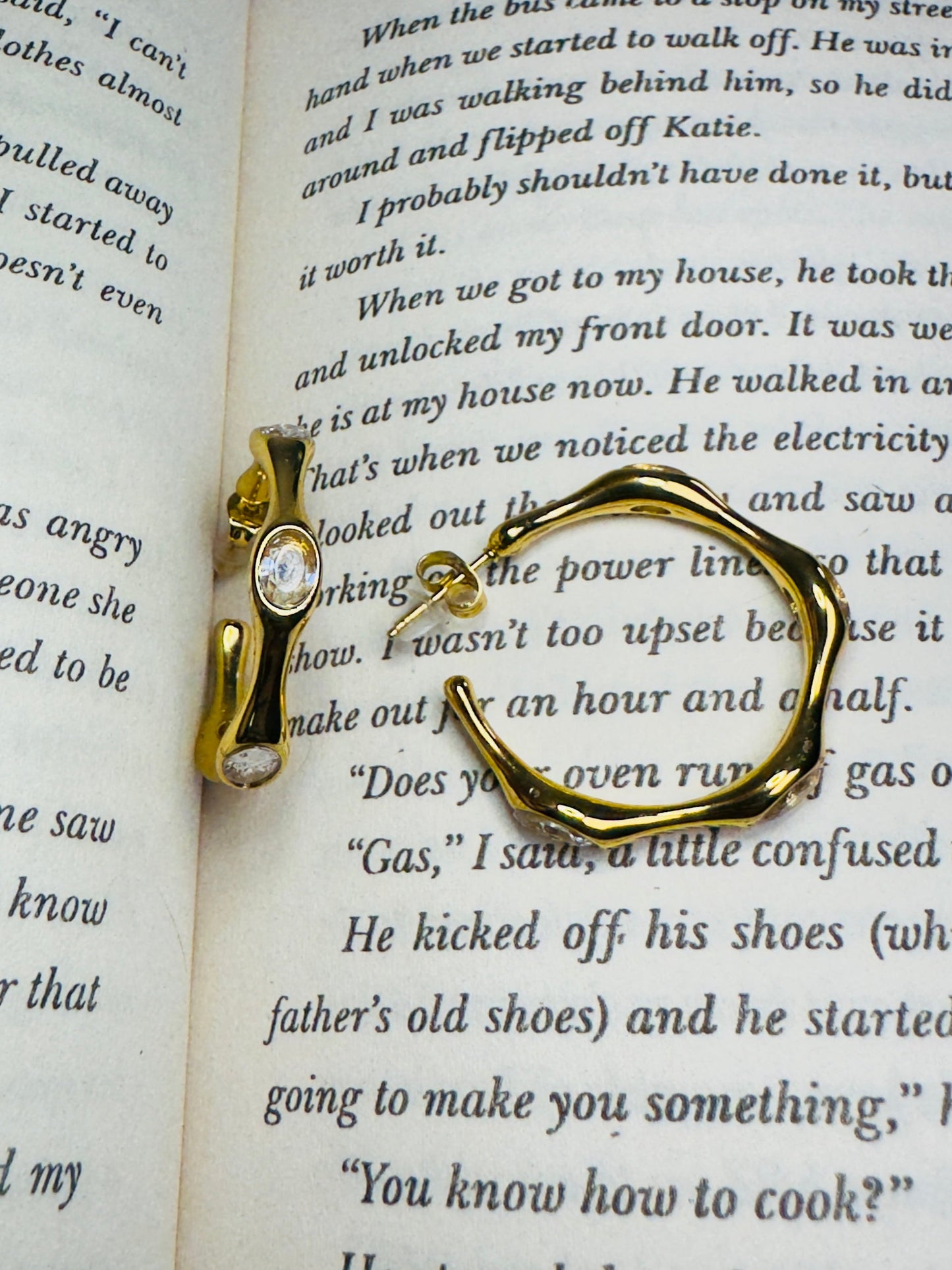 Twinkle Twist Hoop