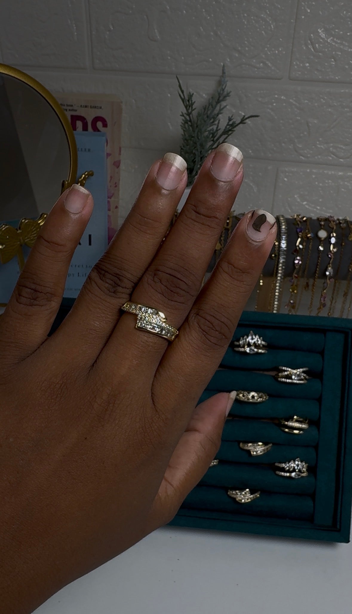 Luna Ring