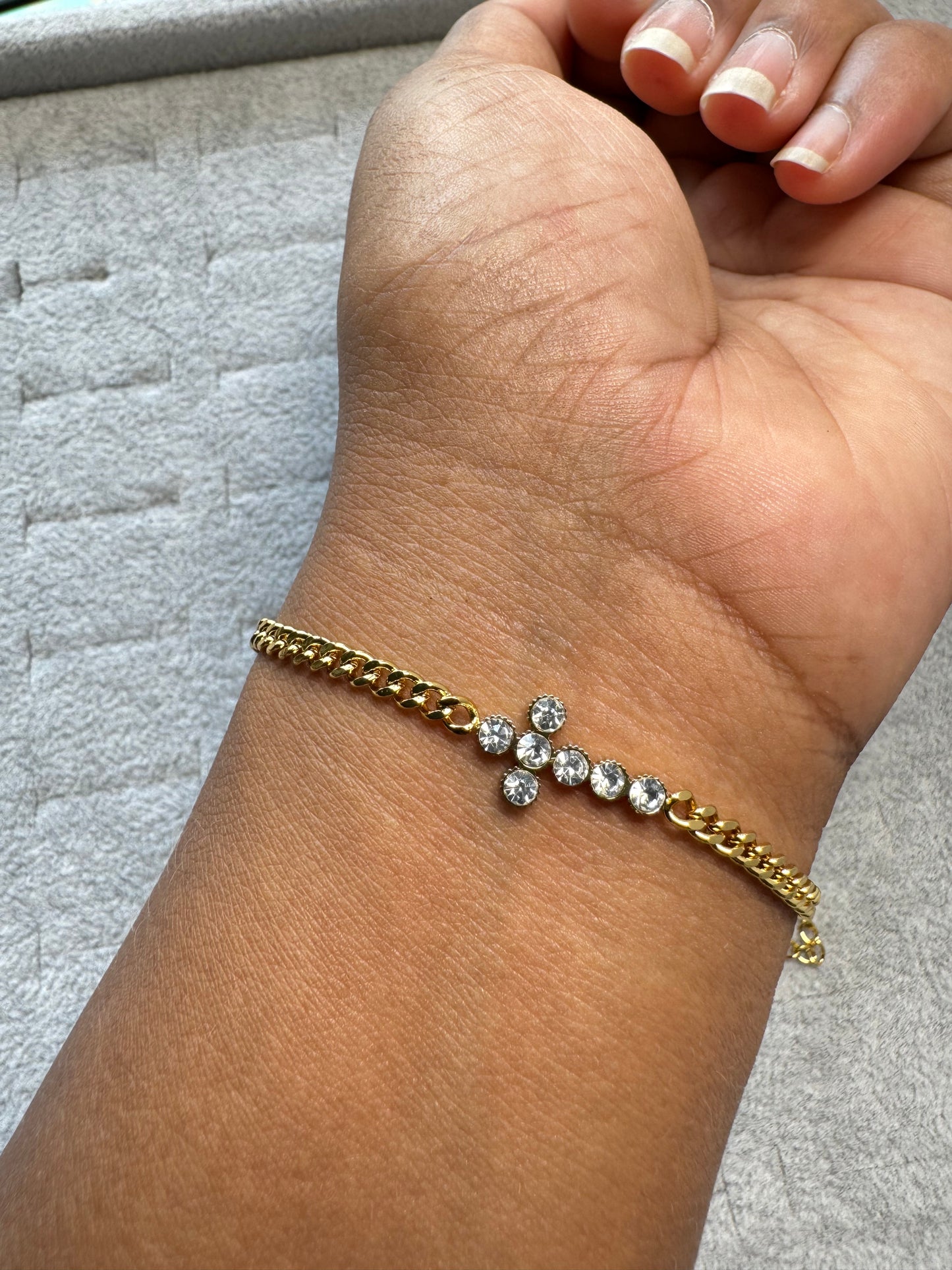 Holy Cross Bracelet - Unisex