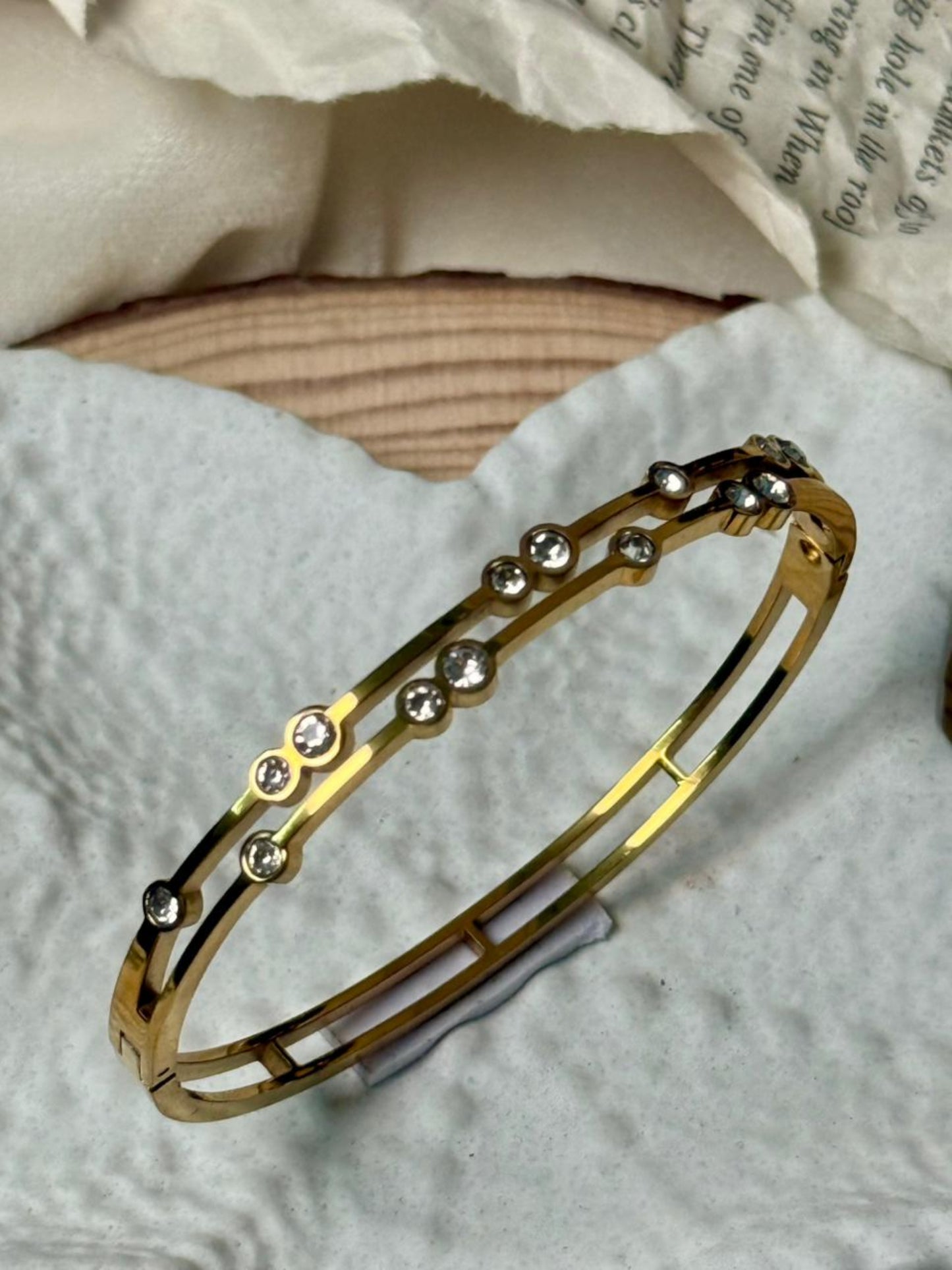 Double layer sparkle bangle