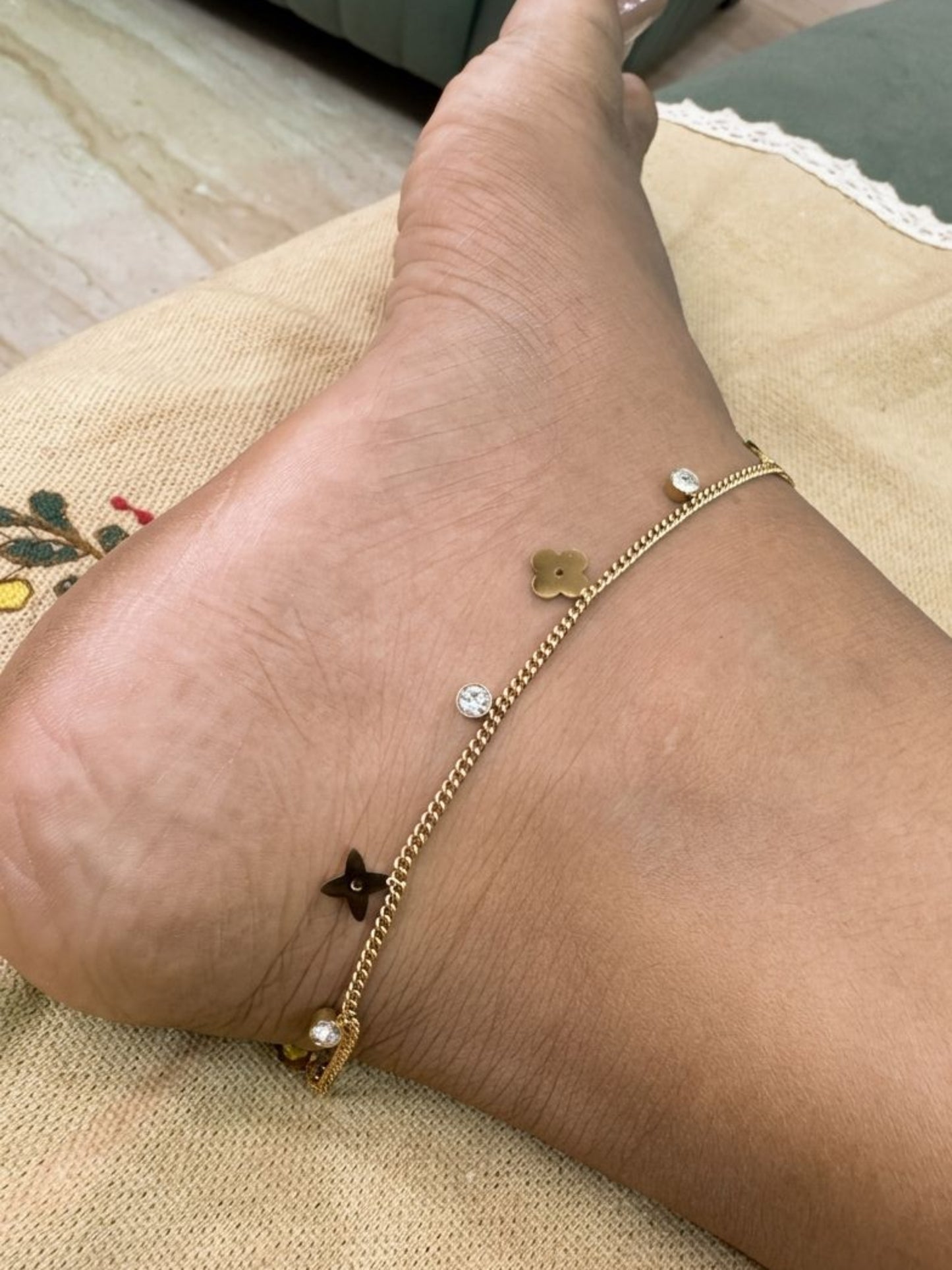 Floral Charms Anklet - Pair