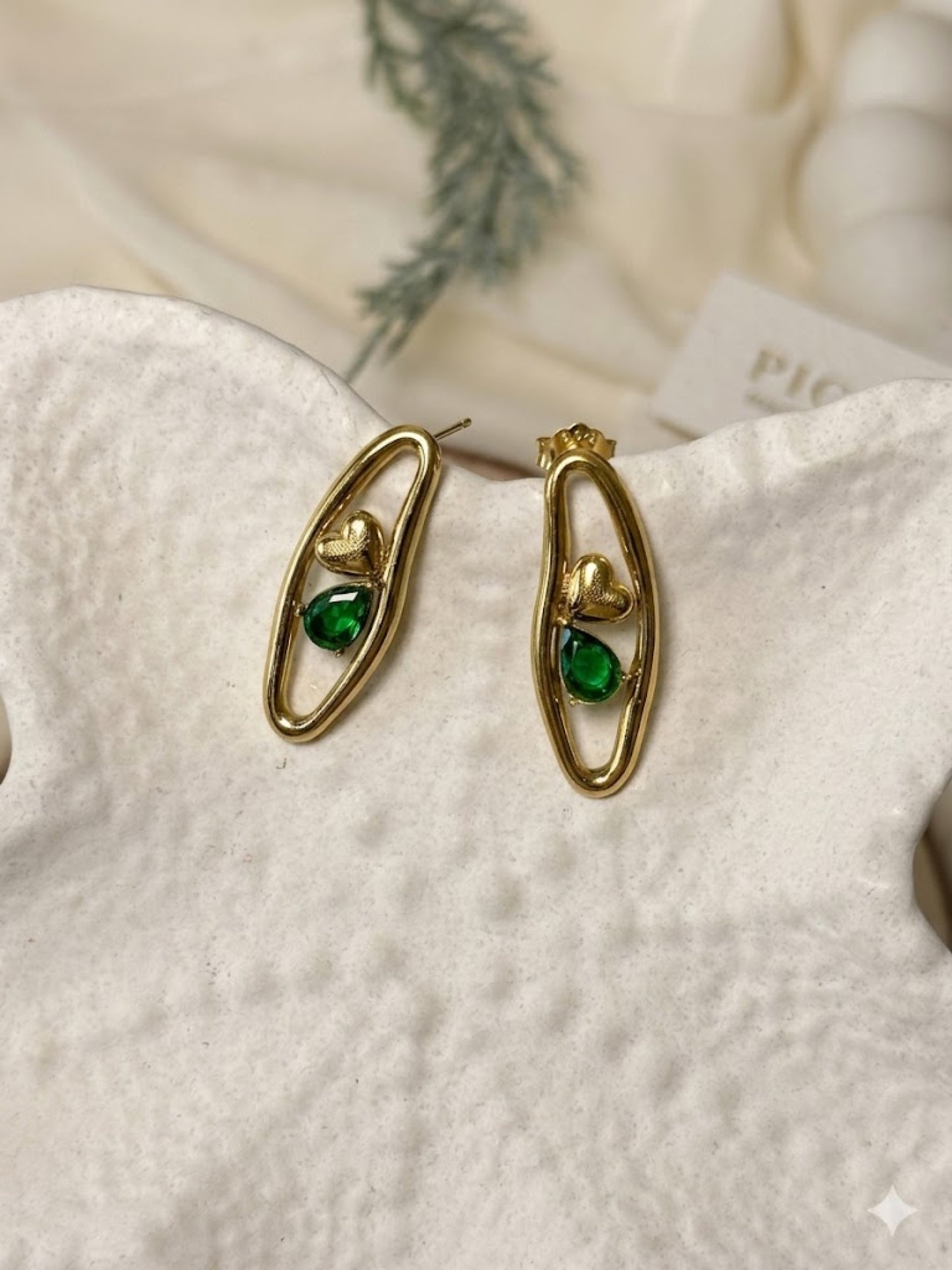 Golden Heart Frame Earrings